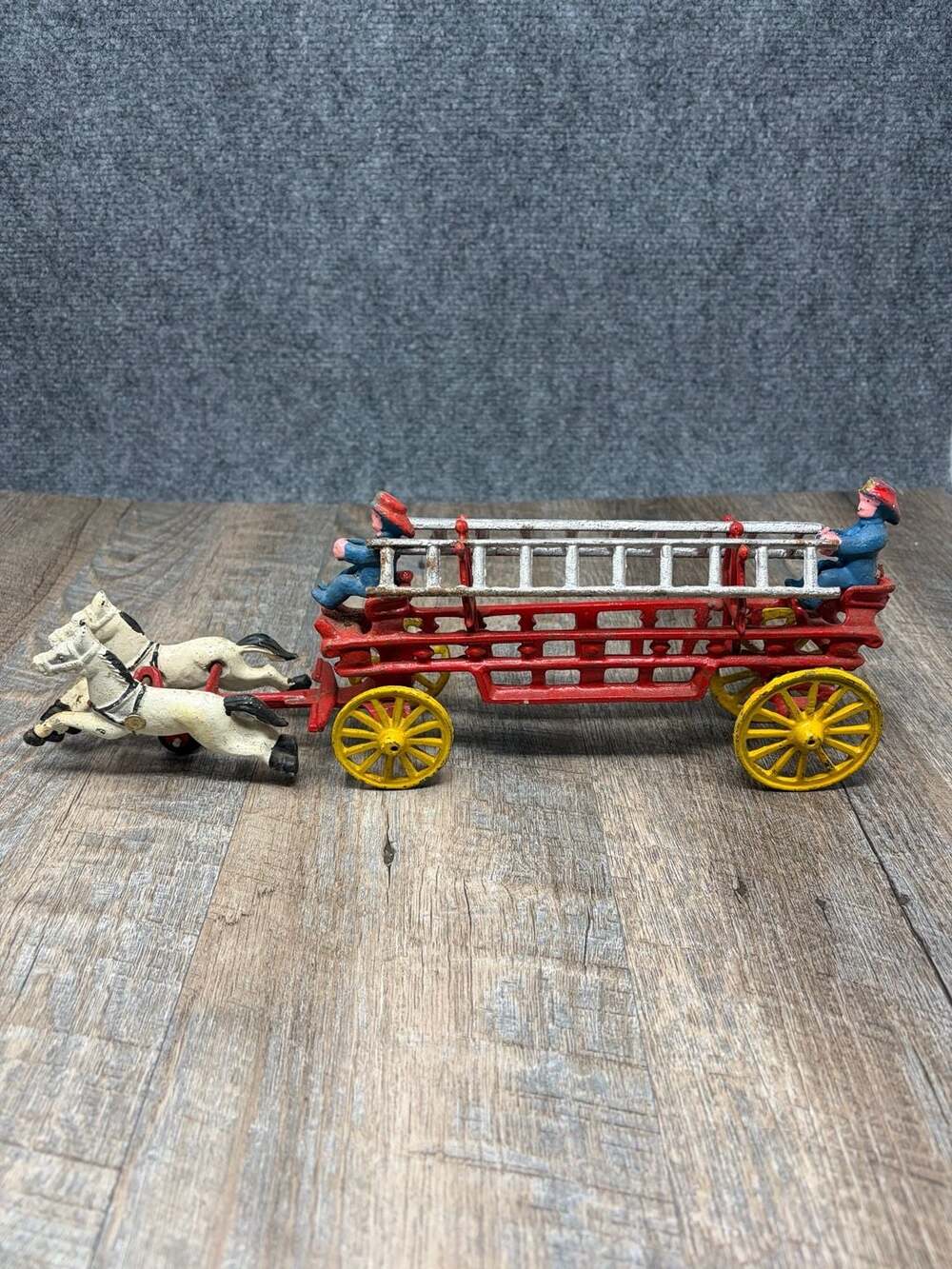 Vtg Cast Iron Two Horse Drawn Hook & Ladders with 2 Firemen Wagon Toy Approx 15"